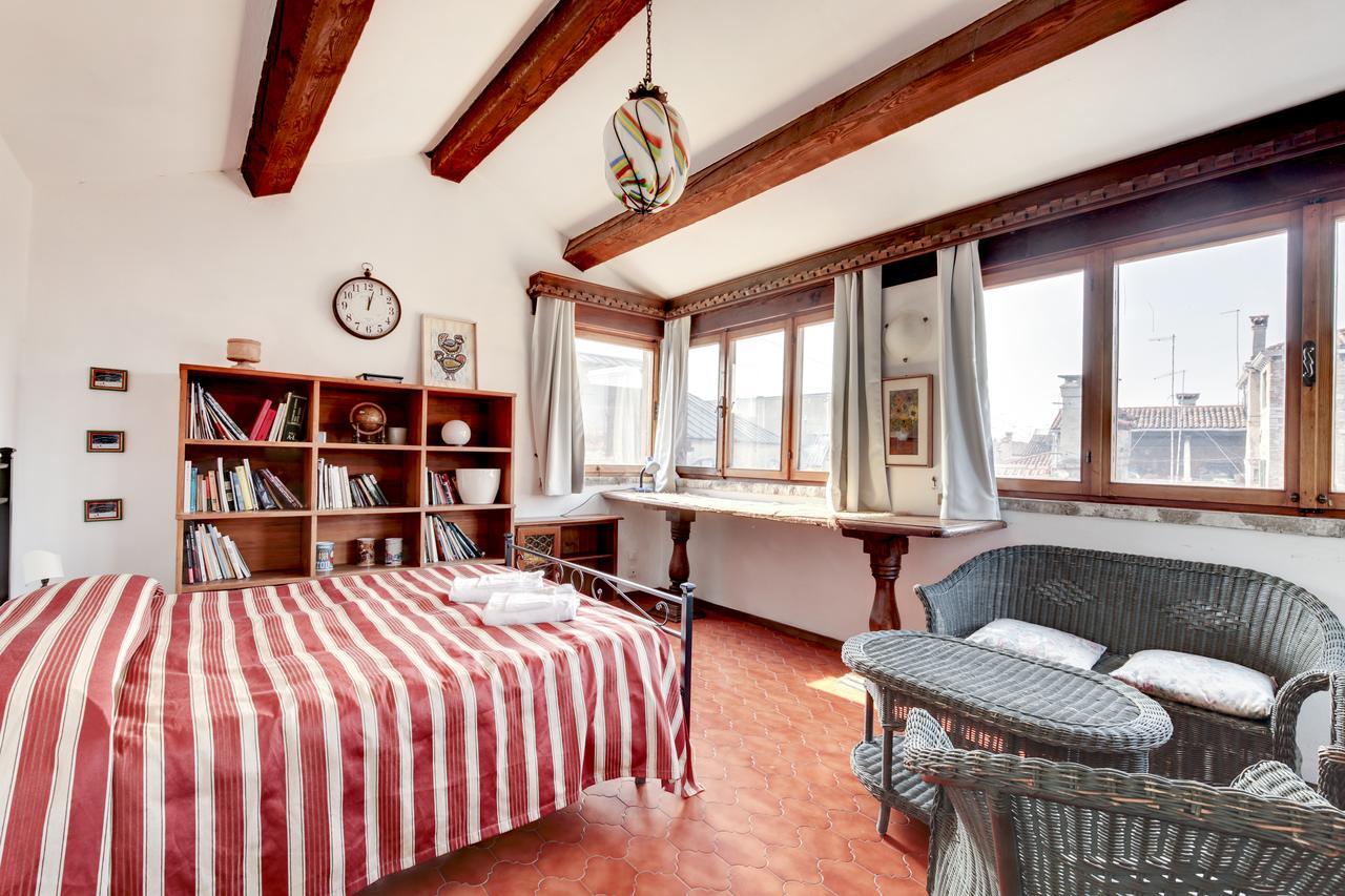 Apartment Canale
